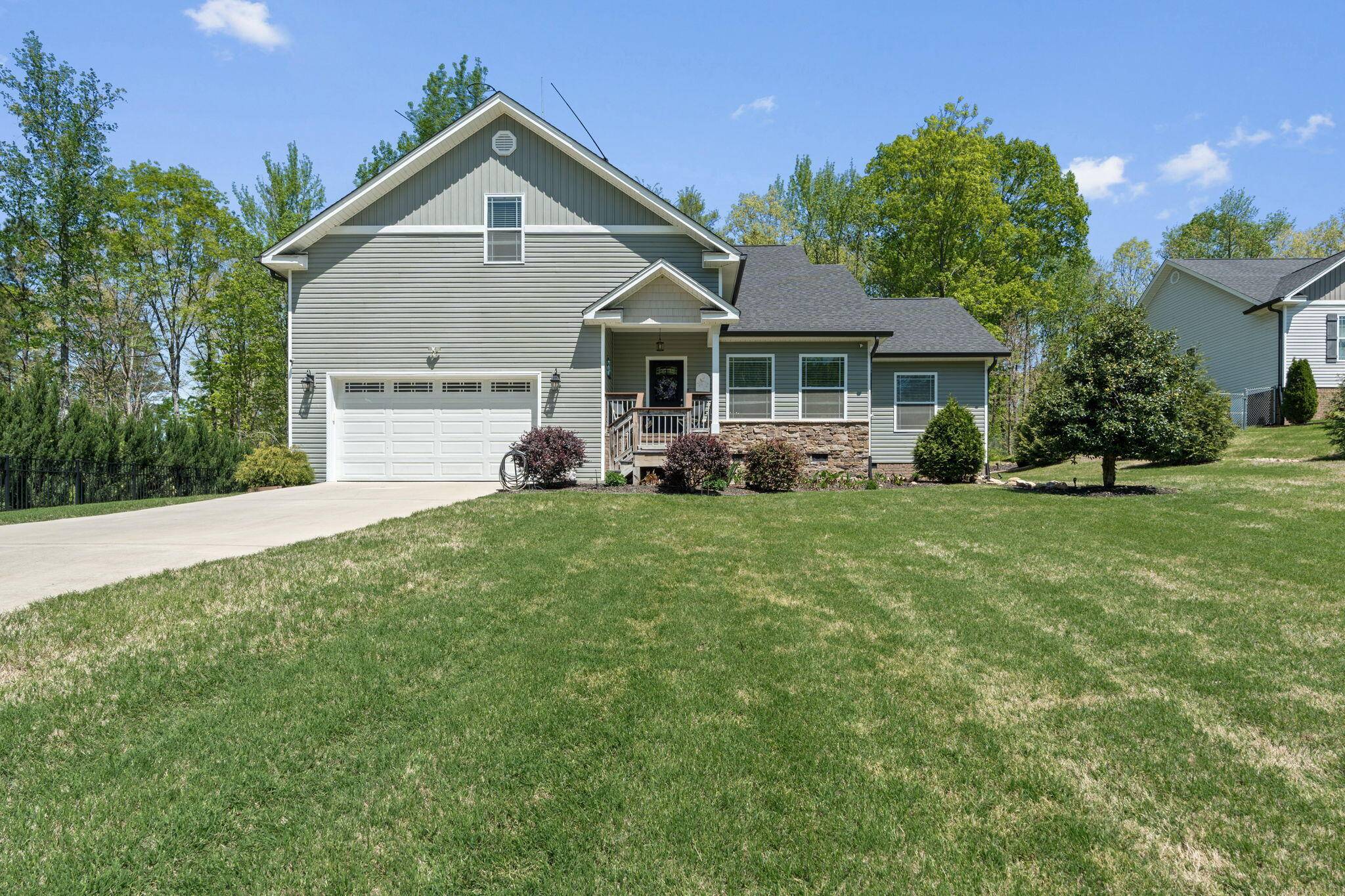 693 York RD NE, Cleveland, TN 37323