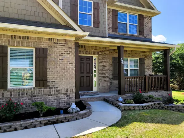 Lenoir City, TN 37771,687 Yosemite DR