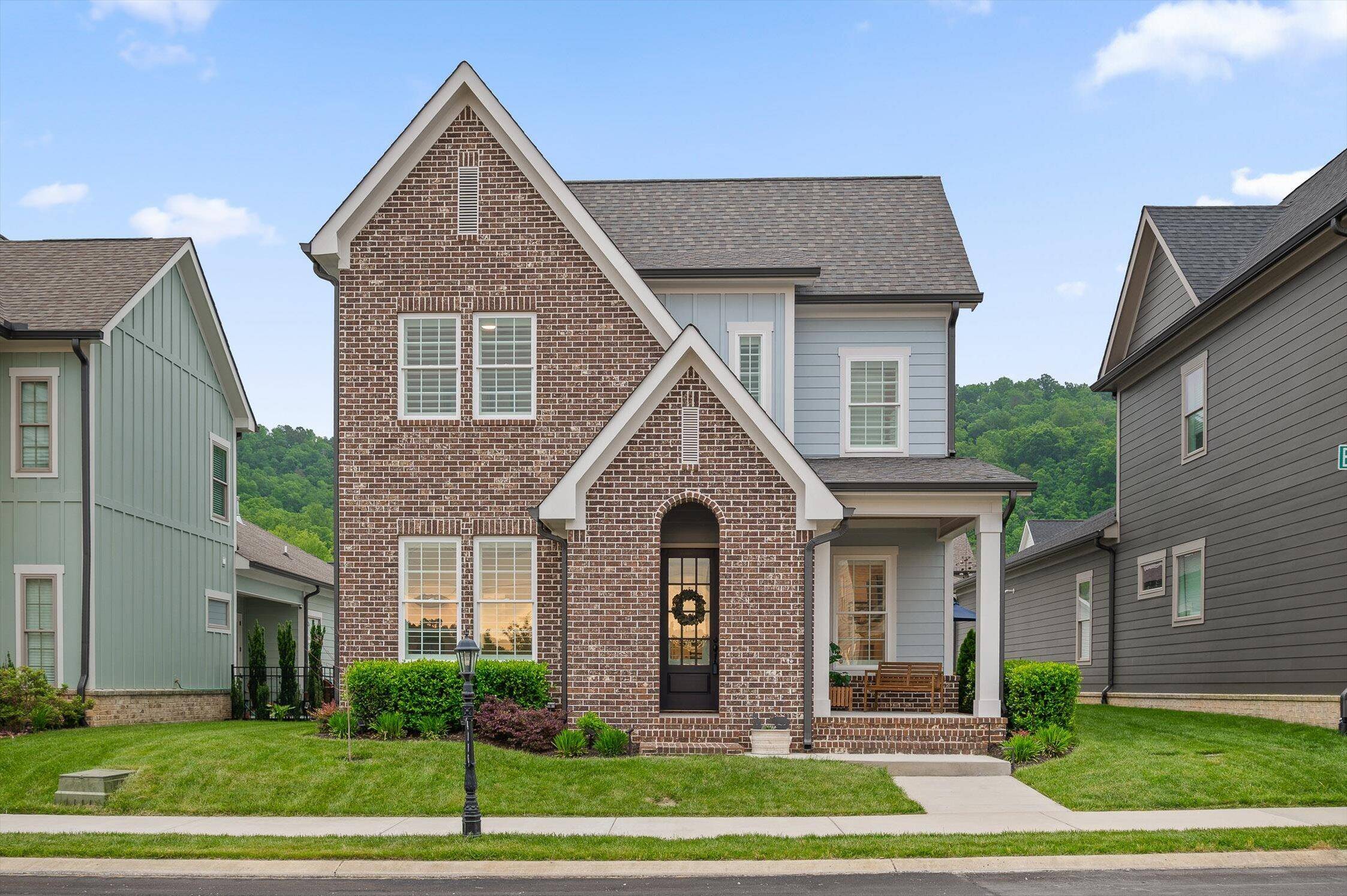 4176 Barnsley LOOP, Ooltewah, TN 37363