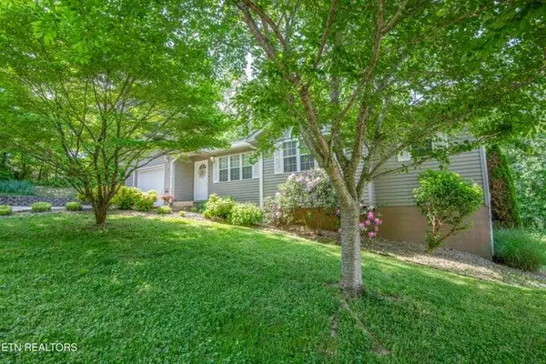 Kingston, TN 37763,701 Hill ST