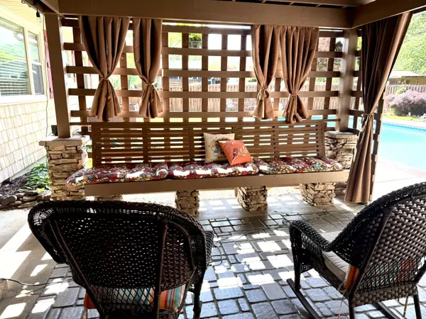 Harriman, TN 37748,161 Azalea CIR