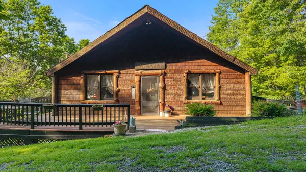 Tellico Plains, TN 37385,151 Townview DR