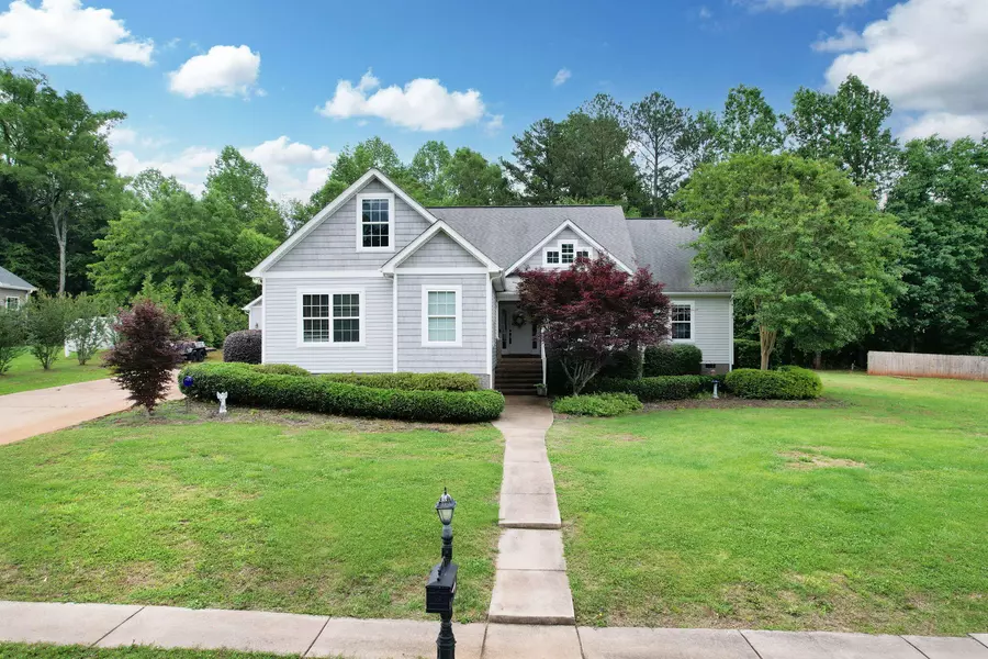 1010 Bradford PL, Cohutta, GA 30710