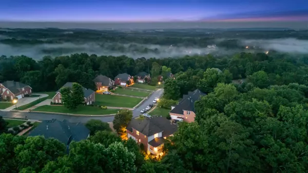 Hixson, TN 37343,1028 Ivy Manor CT