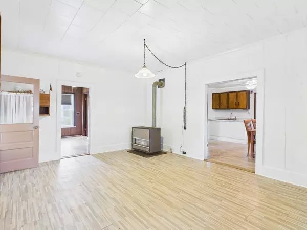 Spring City, TN 37381,174 E Jackson AVE