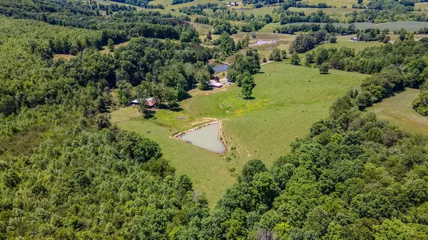 2216 Cove Hill RD, Pikeville, TN 37367