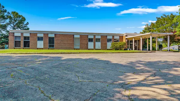 Etowah, TN 37331,316 Grady RD