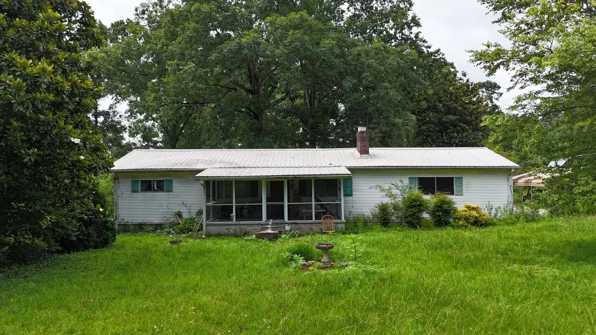 Mcdonald, TN 37353,393 Sim Goodwin RD SW