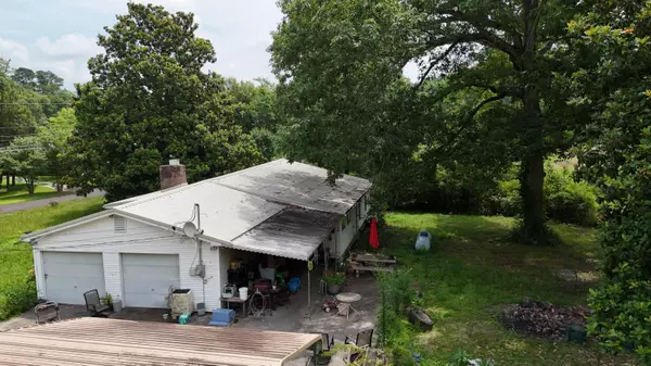 Mcdonald, TN 37353,393 Sim Goodwin RD SW