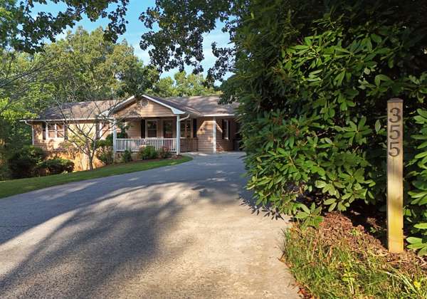 355 High Country CIR, Morganton, GA 30560