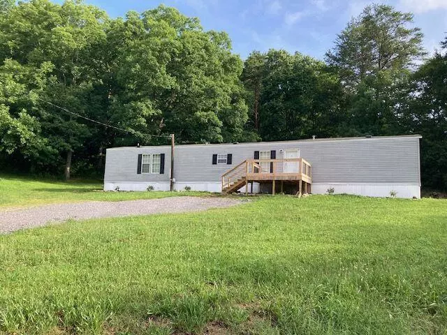 839 Oak Grove Road RD, Benton, TN 37307