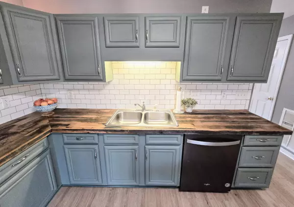 Cleveland, TN 37312,2452 Executive Park DR NW