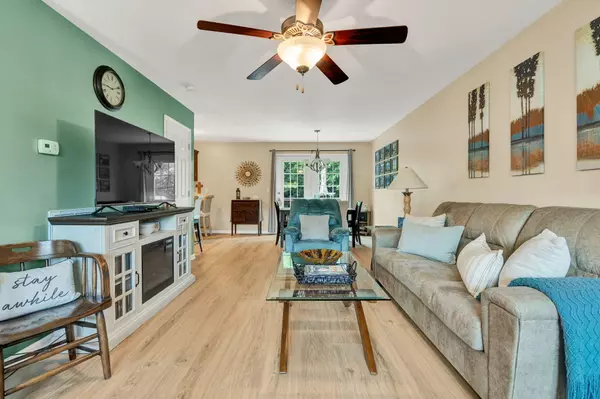 Soddy-daisy, TN 37379,1818 Short Leaf LN