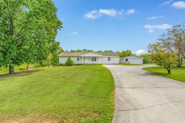 Etowah, TN 37331,294 County Road 527