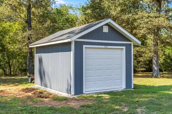 Harrison, TN 37341,11819 Thatch RD