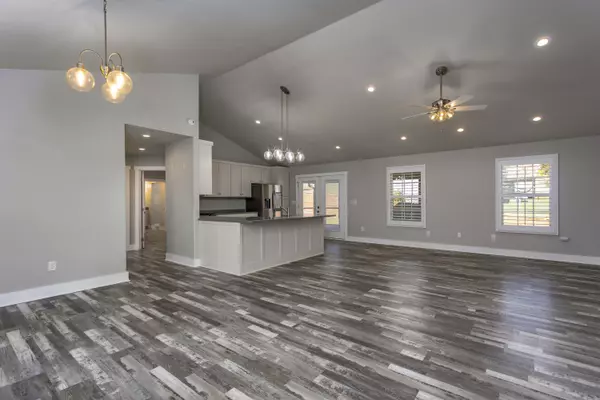 Dayton, TN 37321,124 Pine Ridge DR