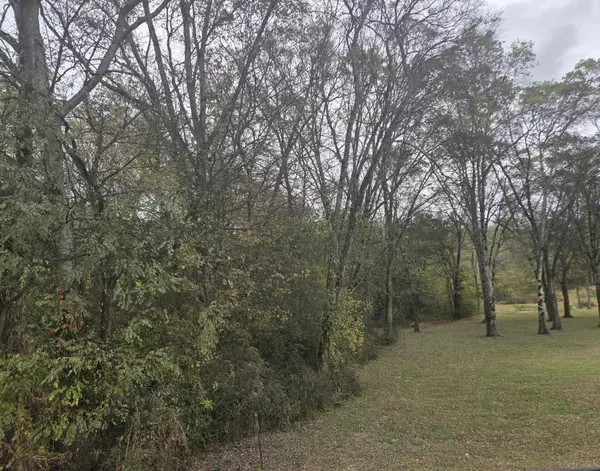 15 Sands Road, Sweetwater, TN 37874