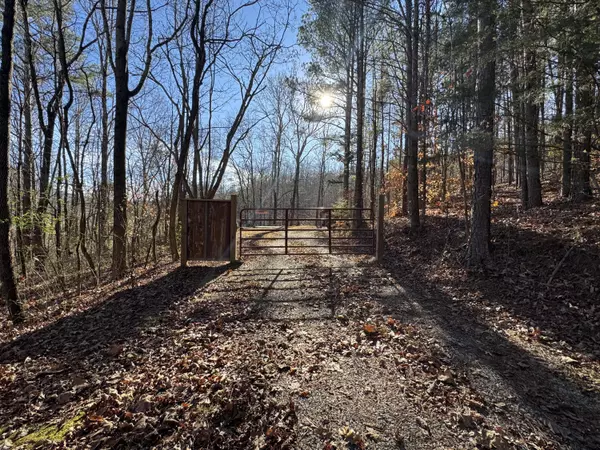 Benton, TN 37307,1931 Parksville RD