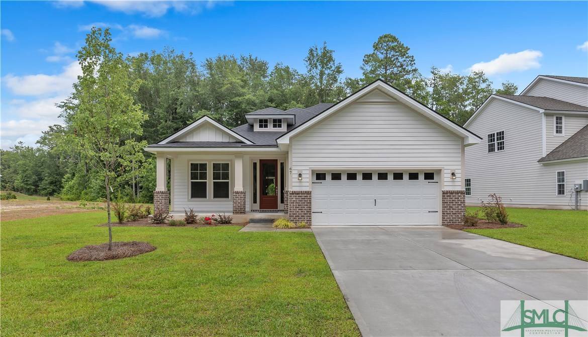 67 Beecher DR, Richmond Hill, GA 31324