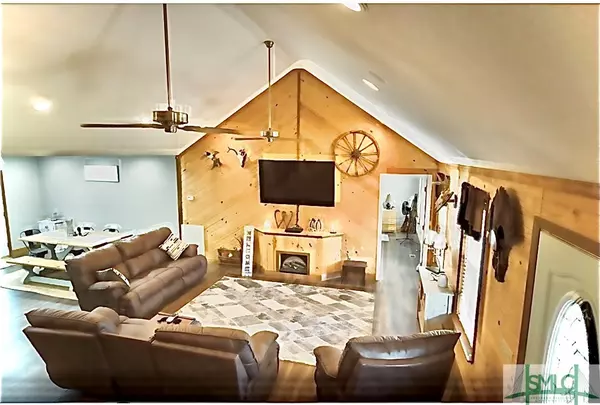 Twin City, GA 30471,584 Canoochee