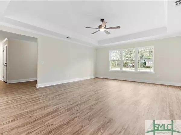 Hinesville, GA 31313,526 Azalea ST