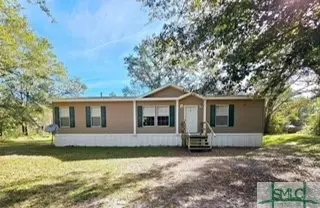 142 Mockingbird RD, Hortense, GA 31543