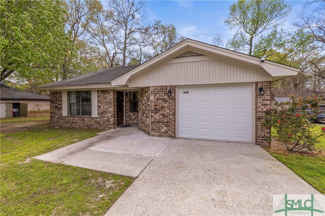 Pooler, GA 31322,608 Manden LN