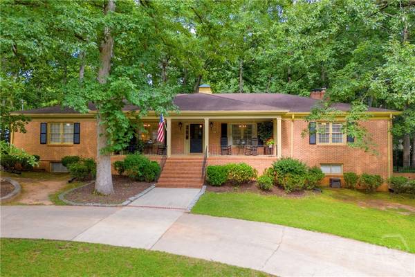 155 Devereux DR, Athens, GA 30606