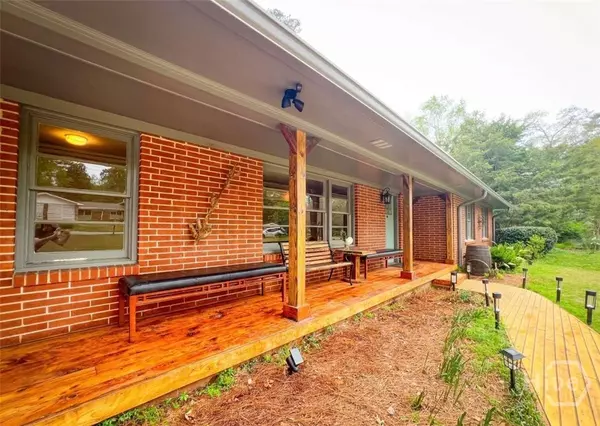 Athens, GA 30606,535 Riverhill DR
