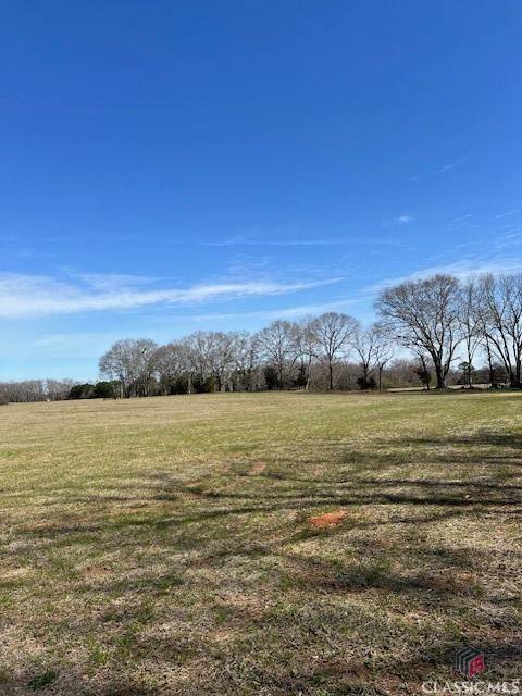 1042 Woodlawn RD, Mansfield, GA 30055