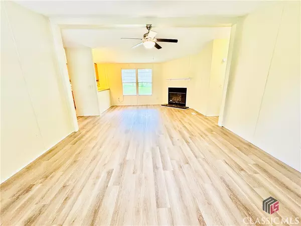 Nicholson, GA 30565,1179 Ed Bennett RD