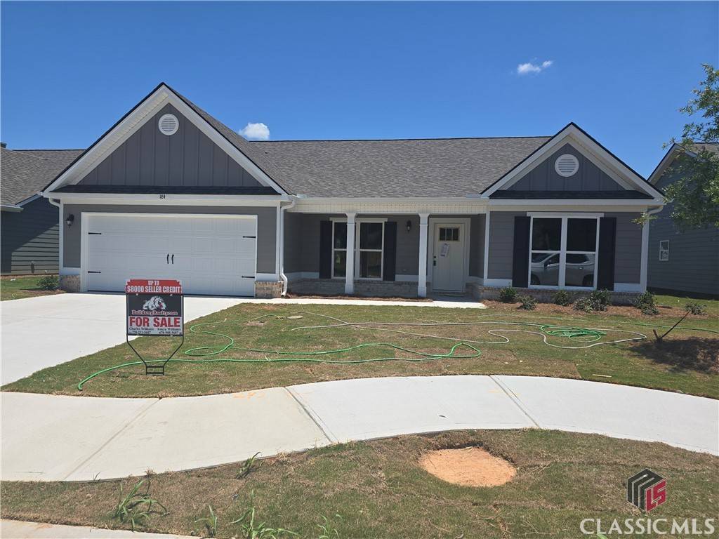 184 Champions LN, Winder, GA 30680