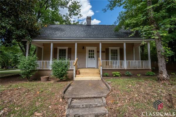 180 Cross ST, Maysville, GA 30558