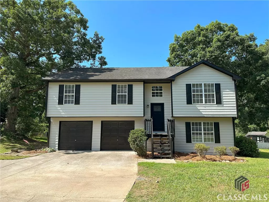 Hoschton, GA 30548,501 W Jefferson ST