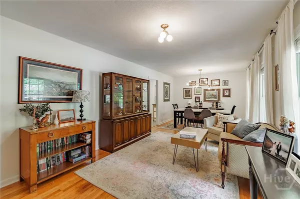 Athens, GA 30605,655 University CIR