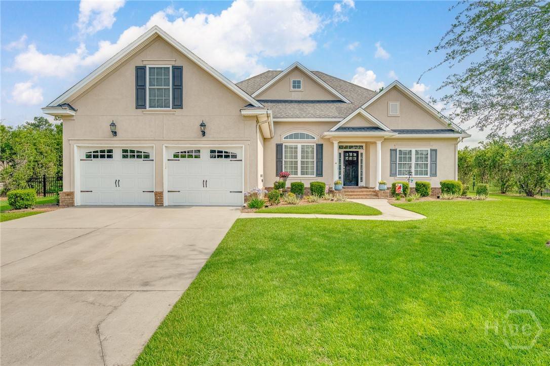 10 Bluegrass LN, Savannah, GA 31405