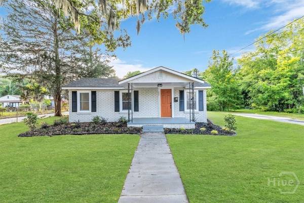 3330 HAZEL ST, Savannah, GA 31404
