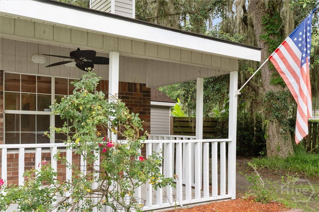 207 Whippoorwill LN E, Richmond Hill, GA 31324