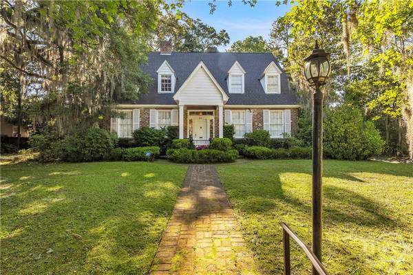 905 Goebel AVE, Savannah, GA 31404
