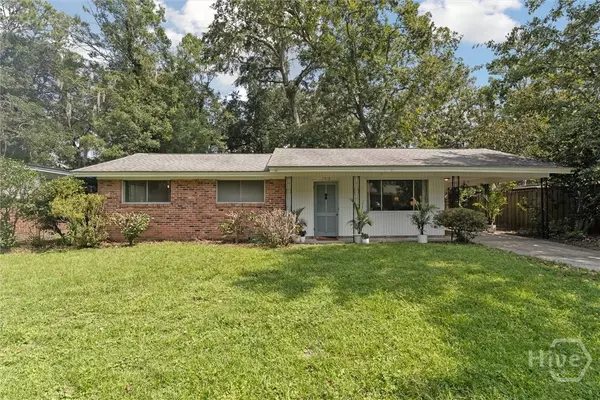 1512 Rosewood DR, Savannah, GA 31405