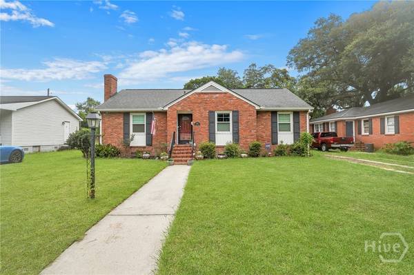 1506 E 55th ST, Savannah, GA 31404