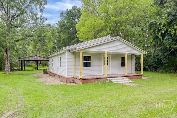 515 Samuel Smalls Sr RD, Guyton, GA 31312