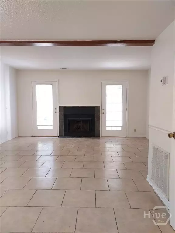 Hinesville, GA 31313,727 S Main ST #107