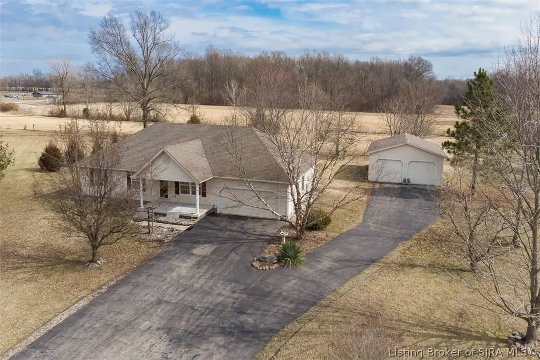 Austin, IN 47102,535 Linden DR