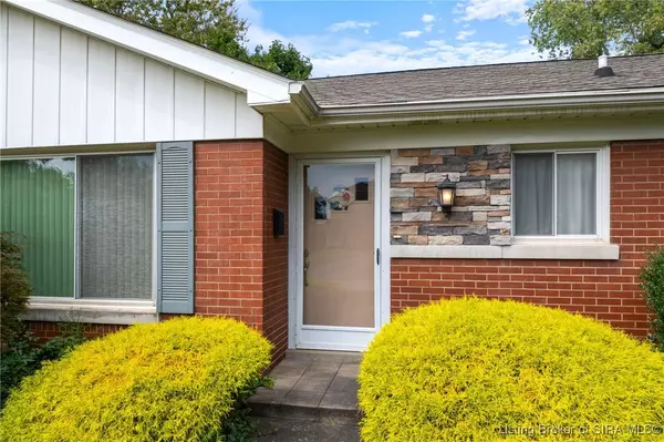 Clarksville, IN 47129,111 Lynnwood DR