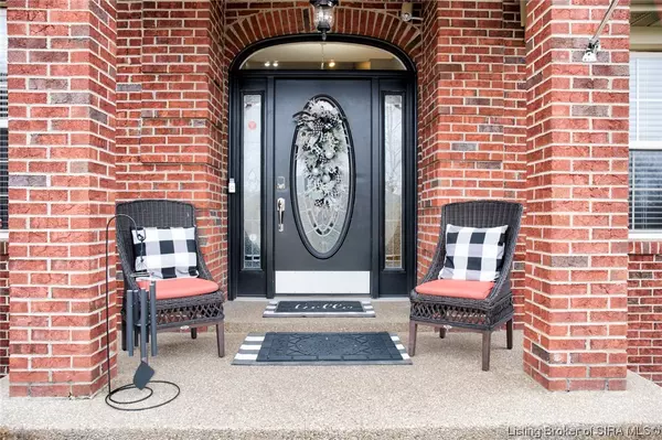 Memphis, IN 47143,813 Graceland DR