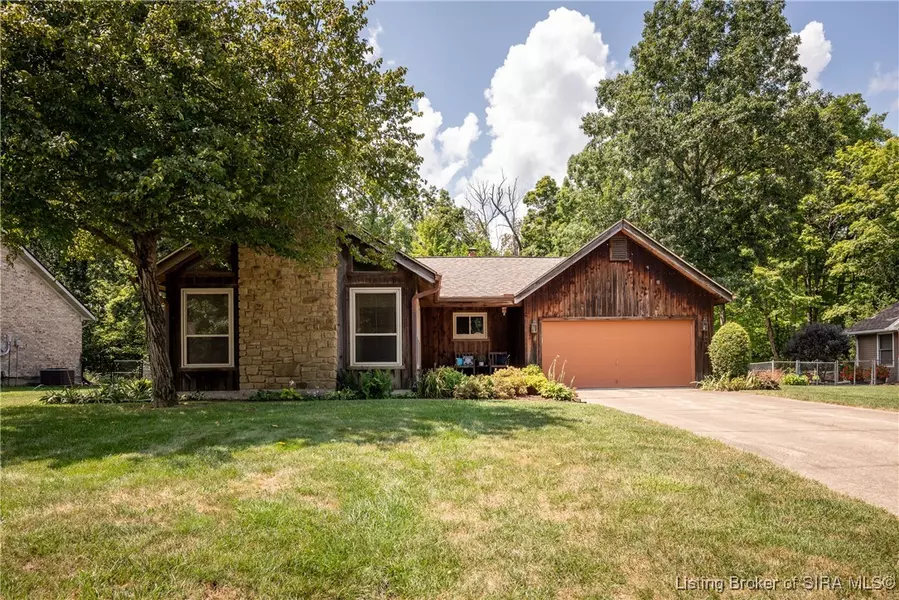 645 Hampton CT, Sellersburg, IN 47172