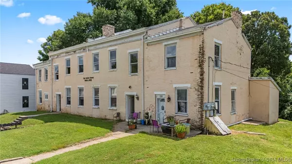 727 W Third, Madison, IN 47250