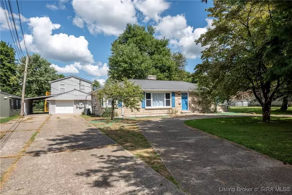 9101 Walter AVE, Louisville, KY 40229