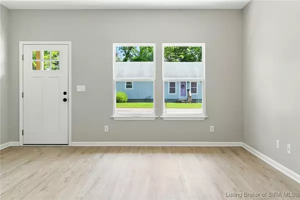 Marysville, IN 47141,120 Village LN